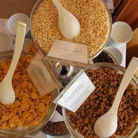 Chic By The Coast In *